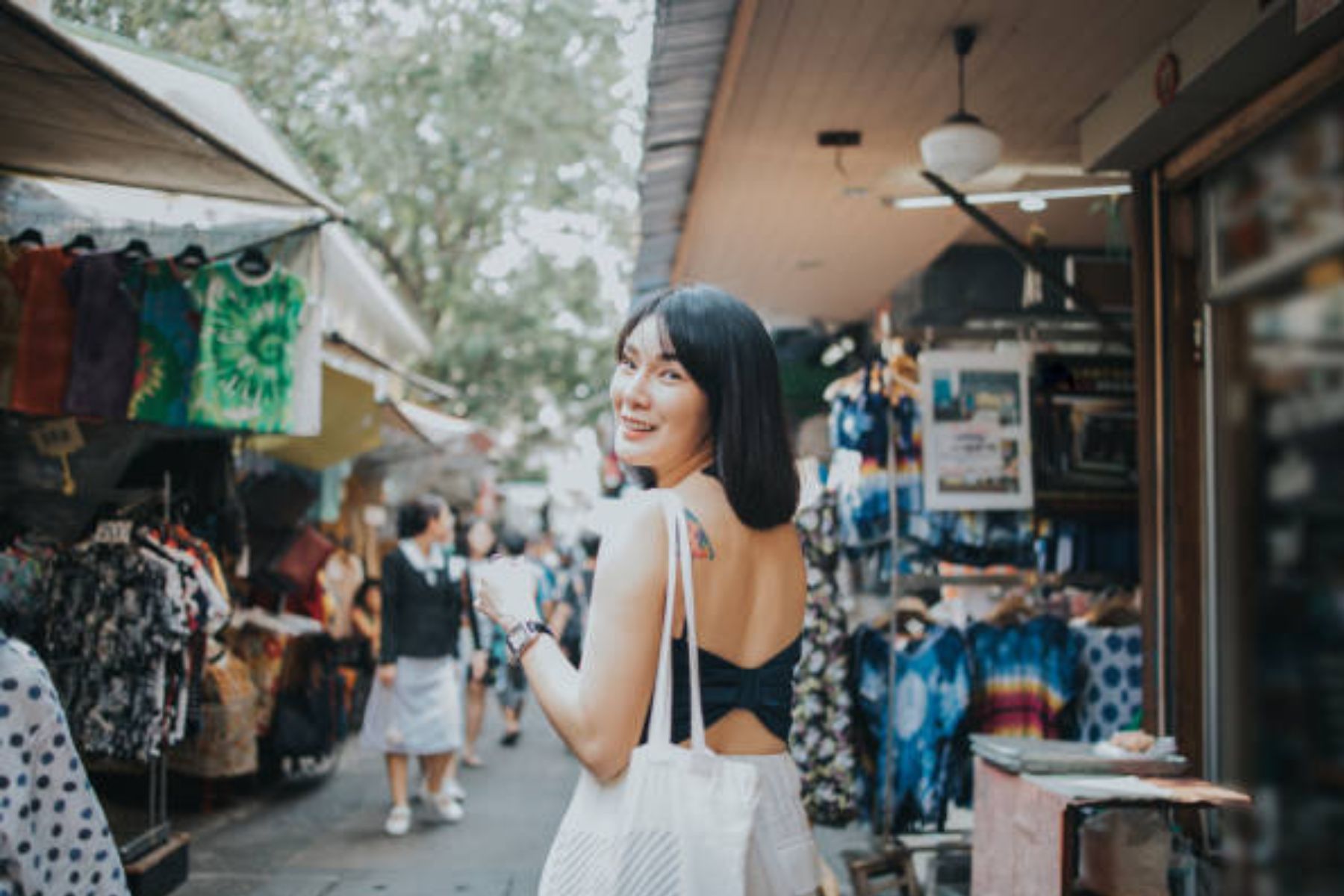 These 7 Flea Markets in Singapore Will Save Your Expenses