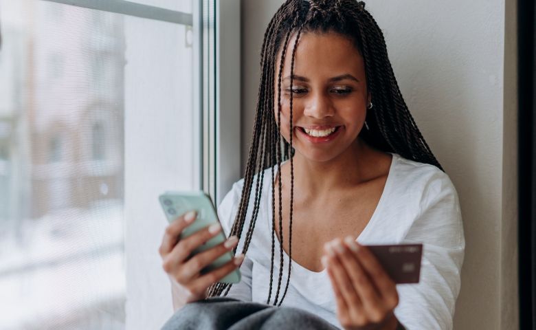 Cara Memverifikasi SWIFT Code Maybank Indonesia
