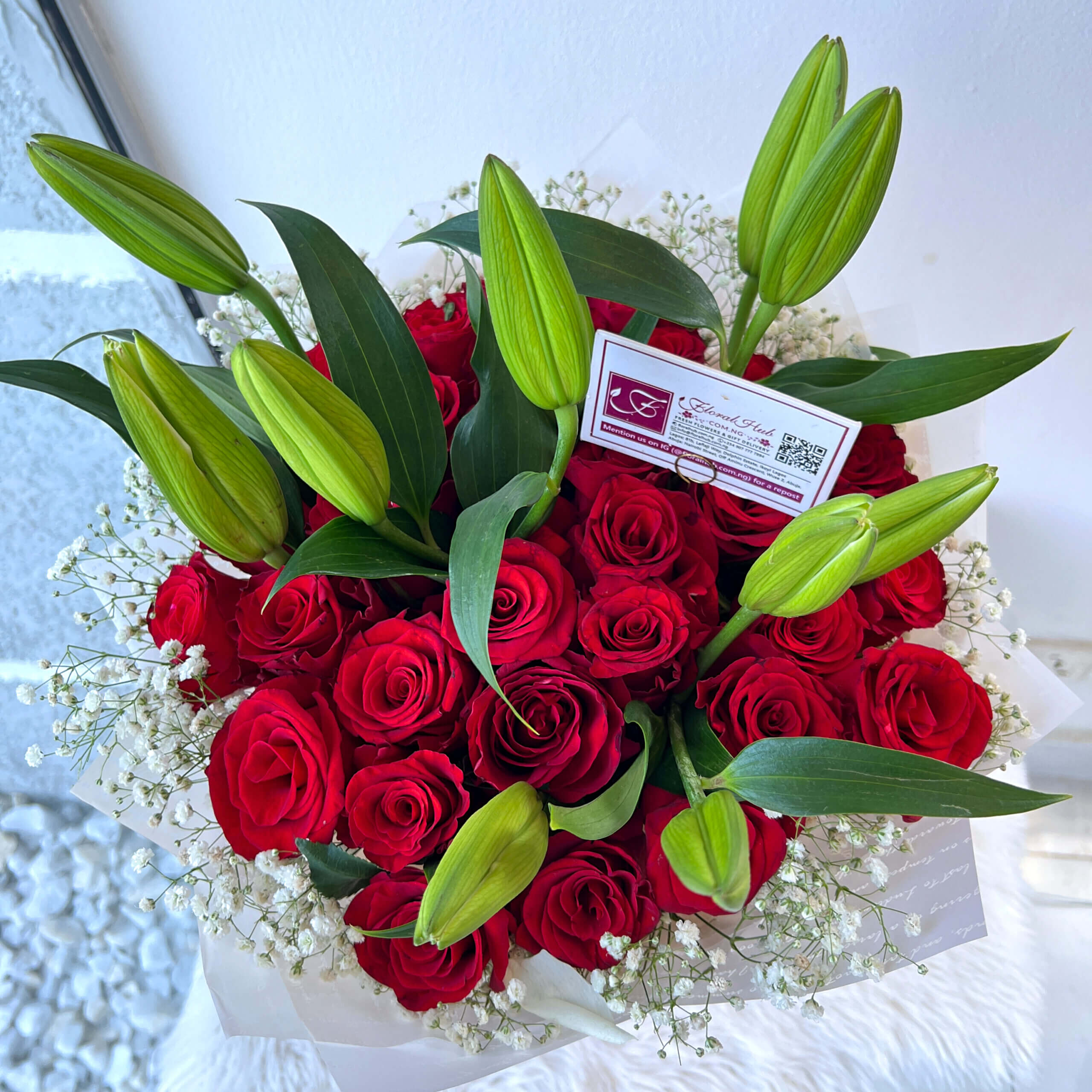 Red Roses and Lillies with Million Stars FLORALHUB 3