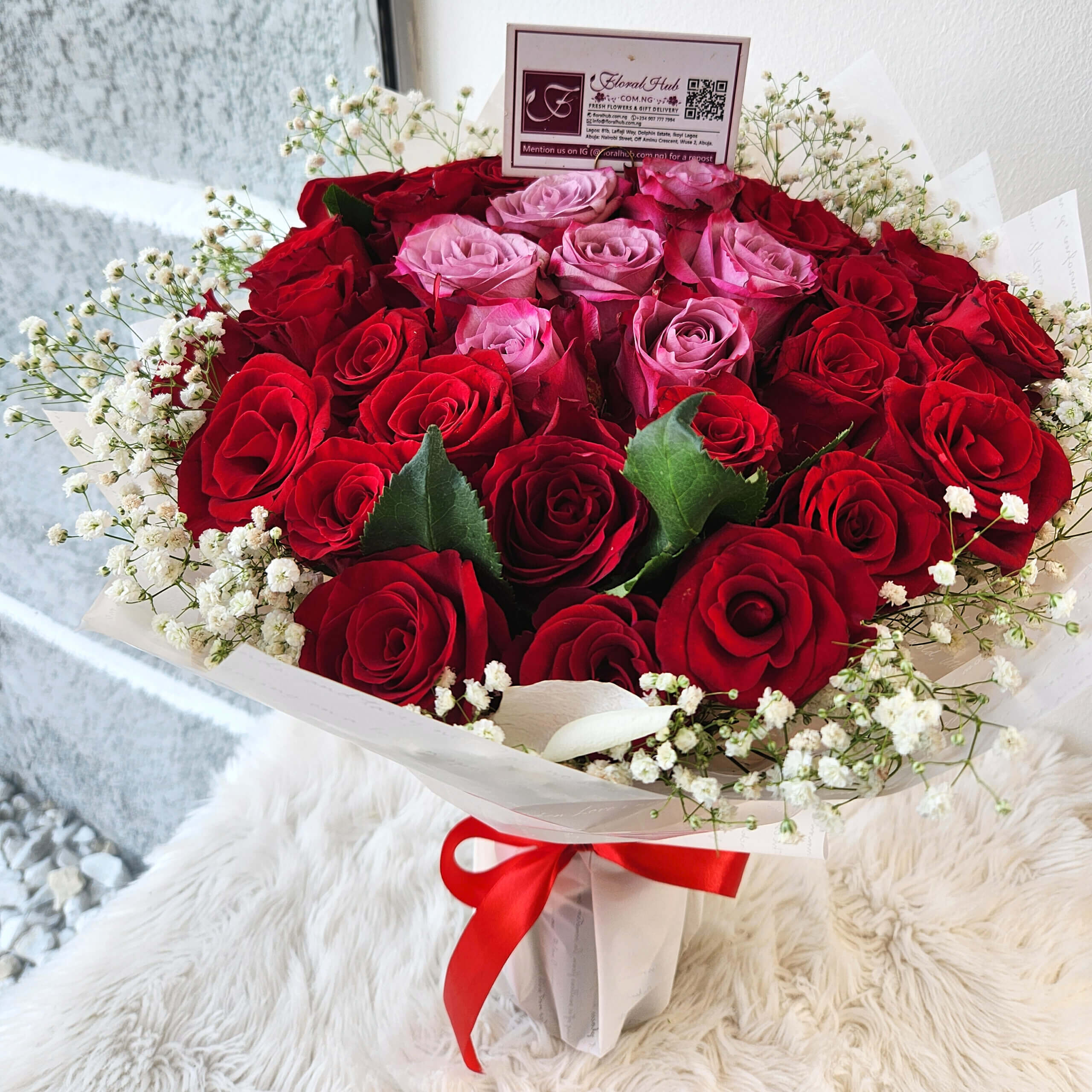 Red and Purple Roses with Million Stars 1