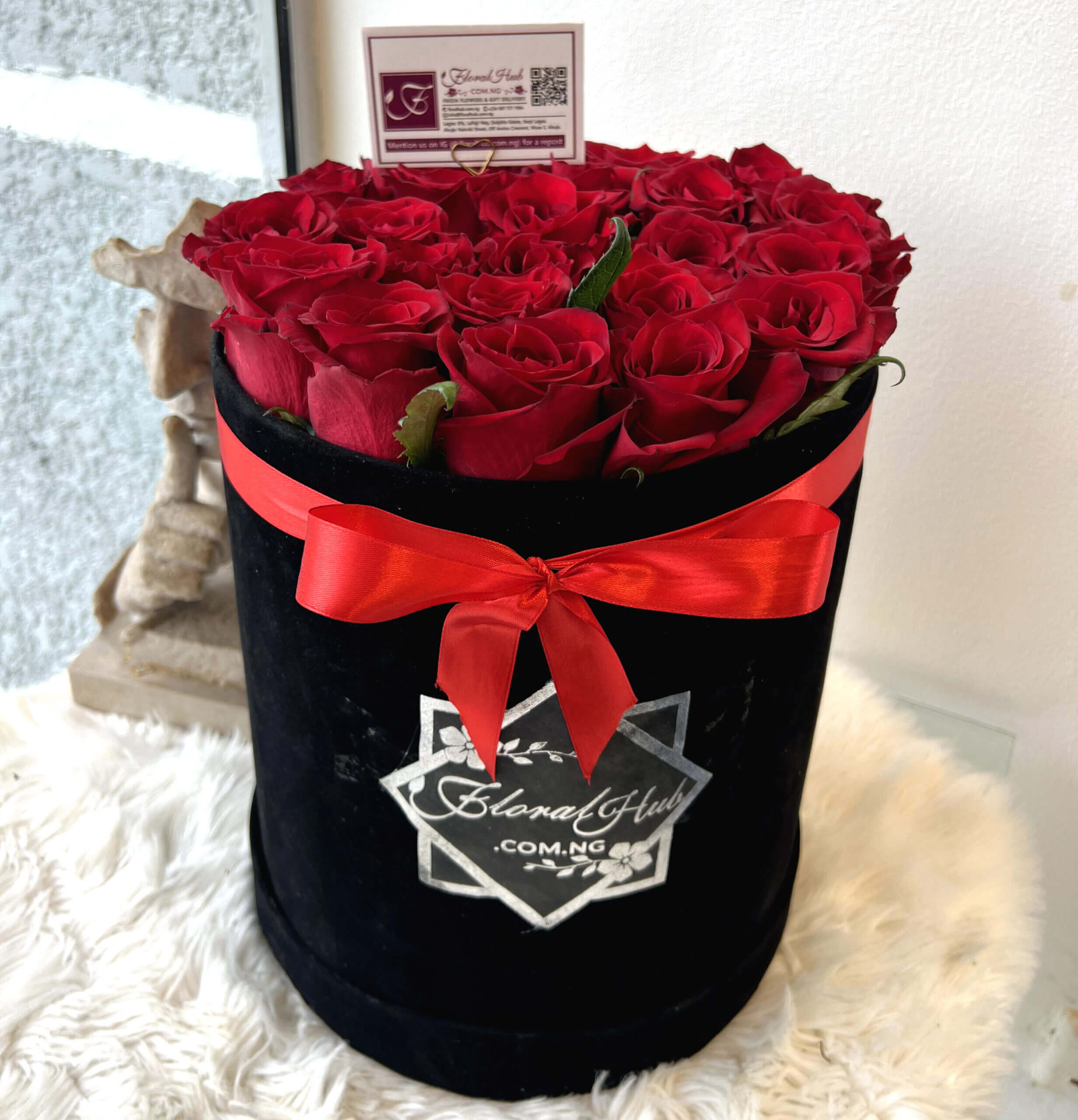 Red Roses Box Arrangement 1