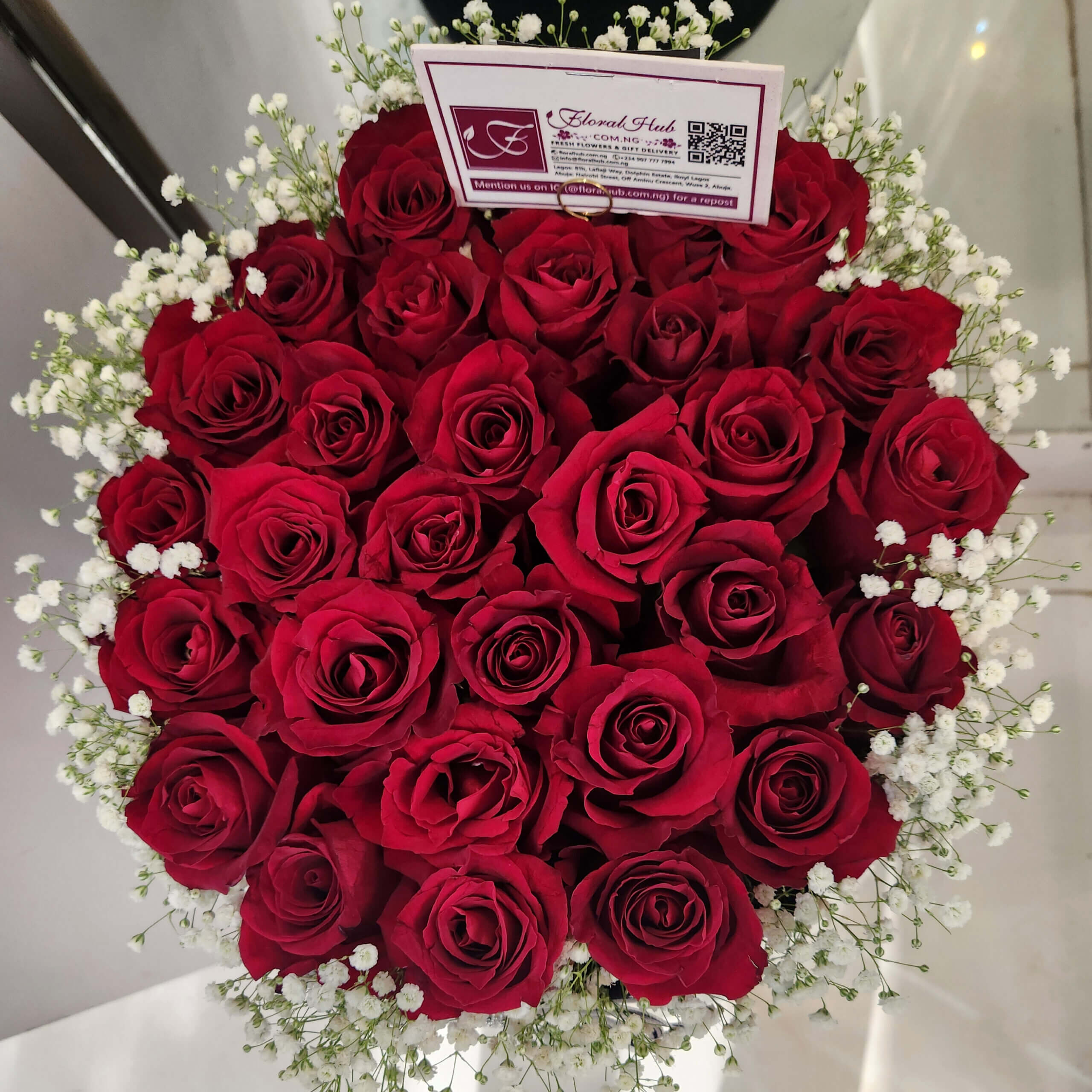 Red and White Roses and Million Stars Box