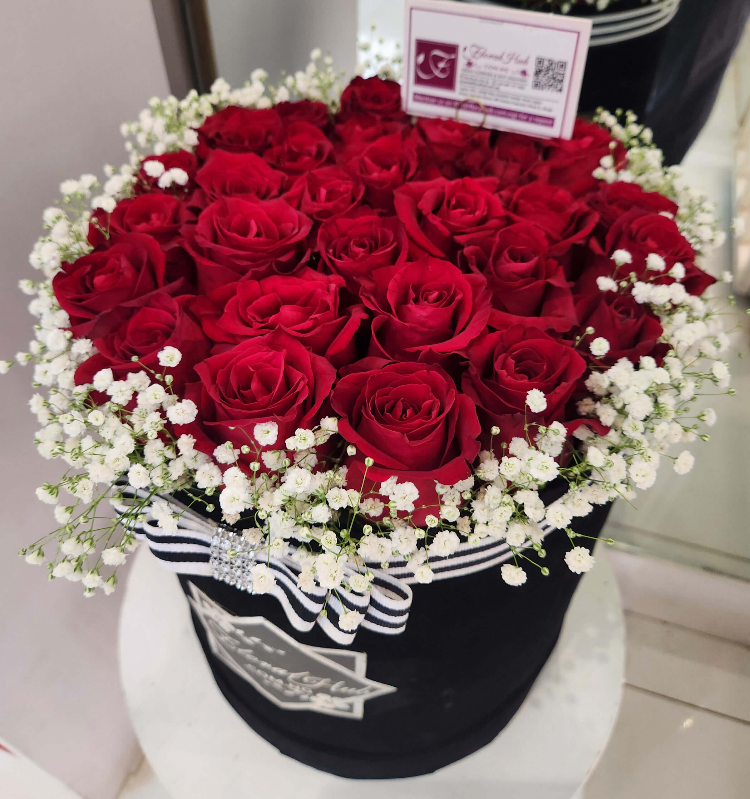 Roses and Million Stars Box Floralhub