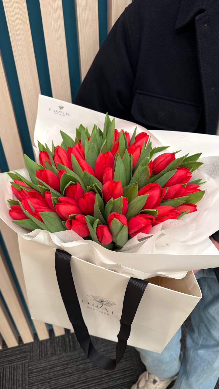 Bouquet styled on a soft textile background