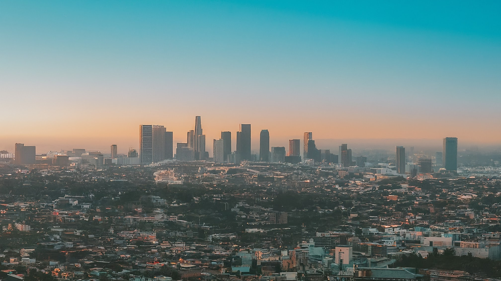 Conquering Los Angeles in Just 12 Hours: Hollywood Glamour and Beach Vibes