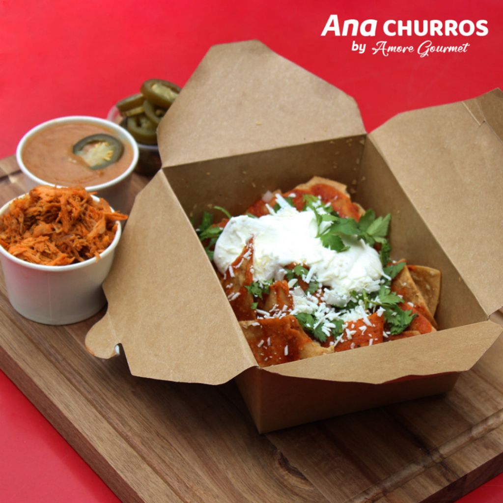 Chilaquiles en Salsa Roja + Cochinita Pibil