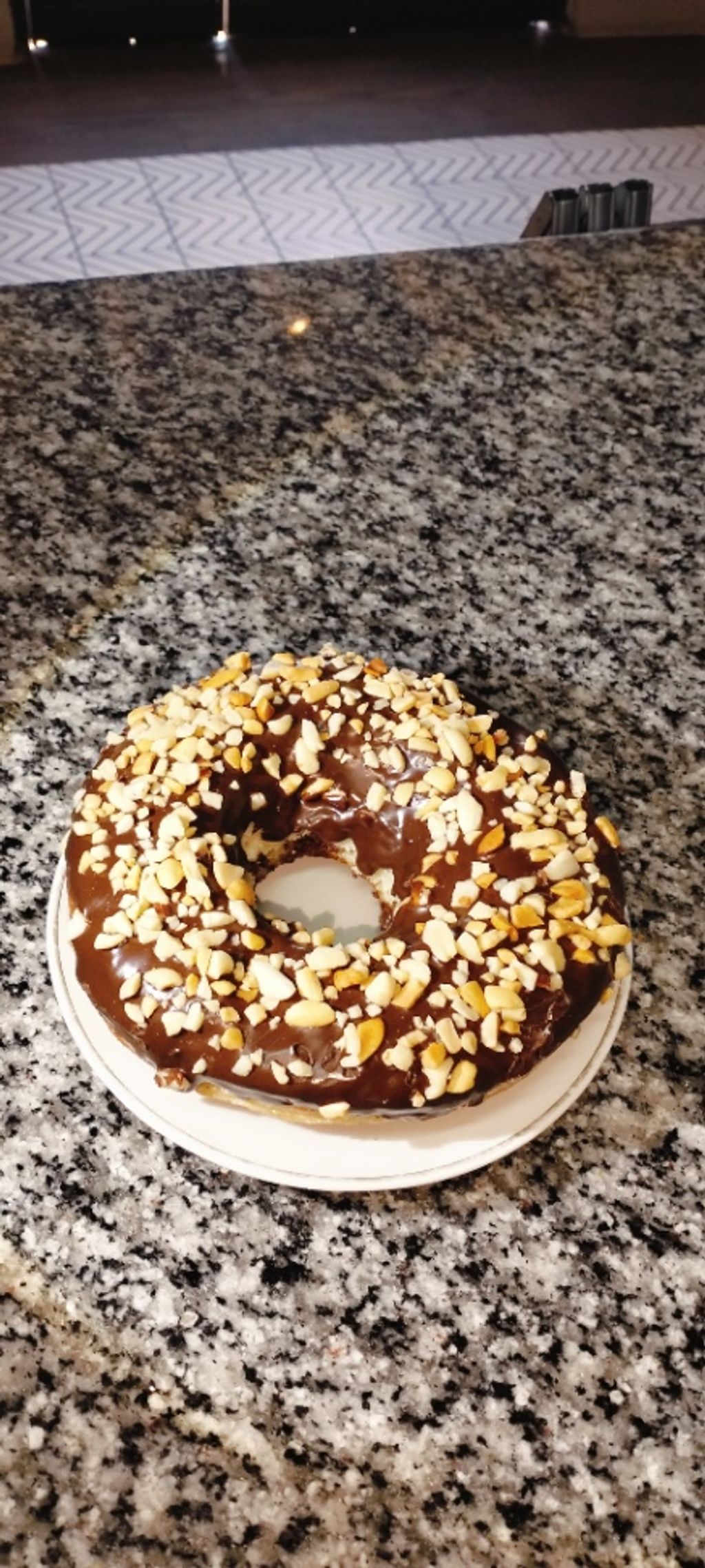 Dona de Chocolate y cacahuate