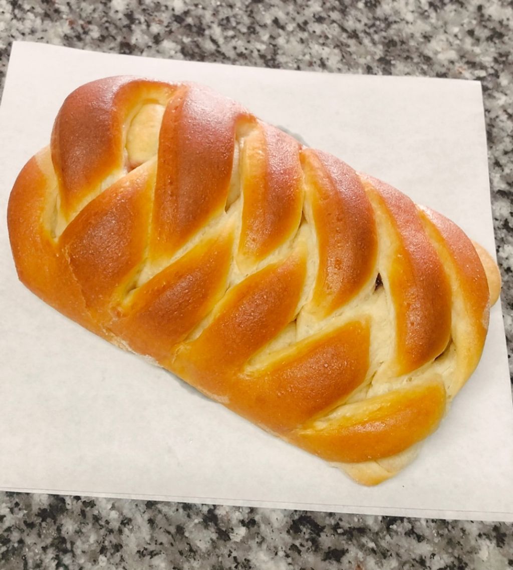 Trenza Rellena Fresa