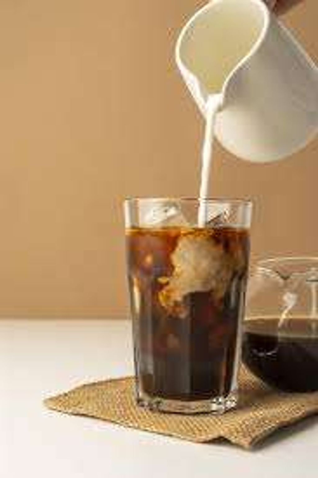 Americano con Leche Frío