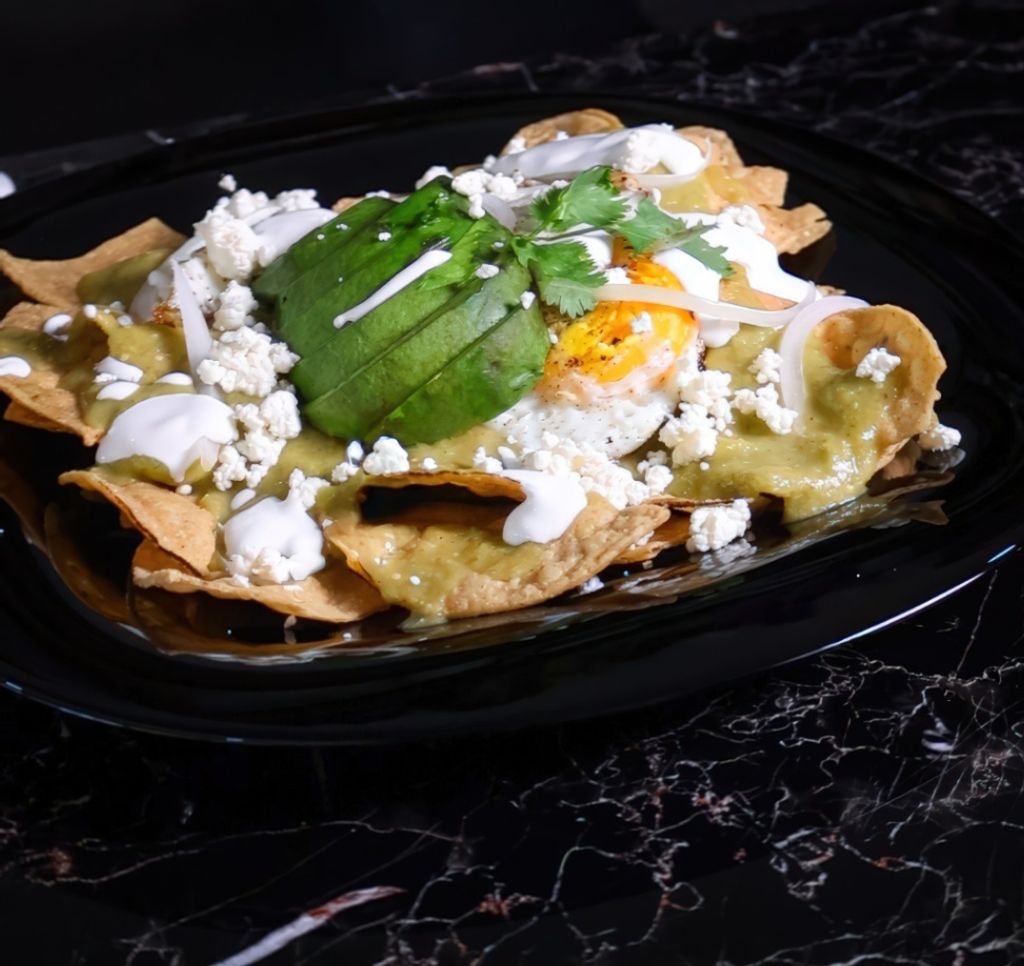 Chilaquiles de huevo 