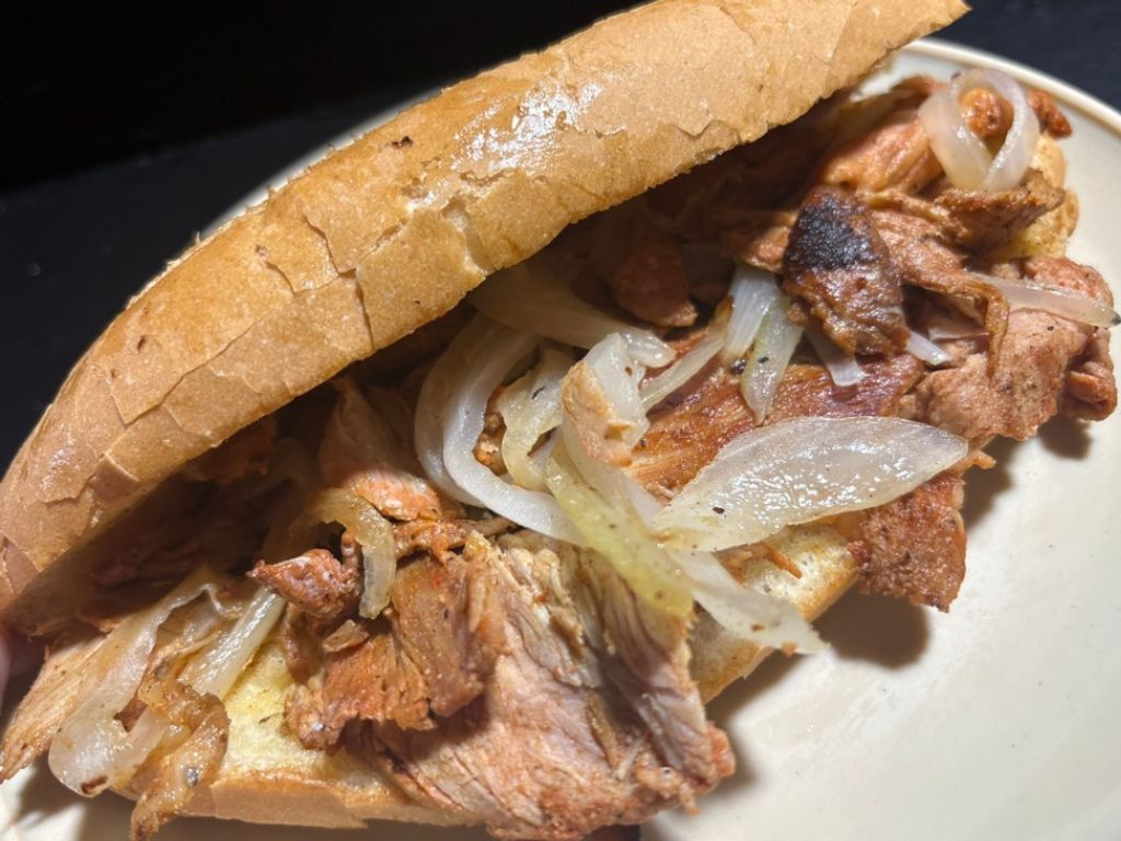 Torta de cerdo adobado 