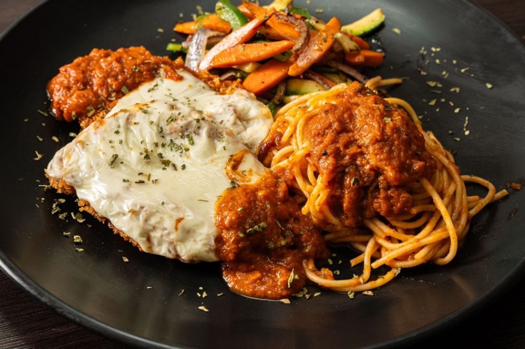 POLLO A LA PARMESANA