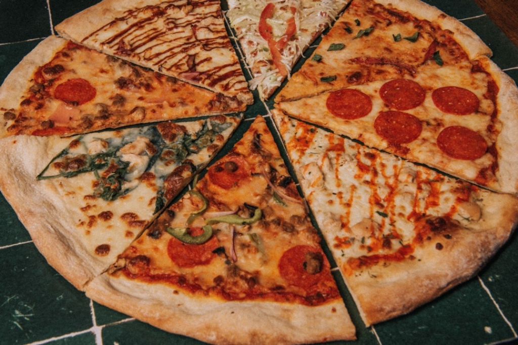 ARMA TU PIZZA CHICA
