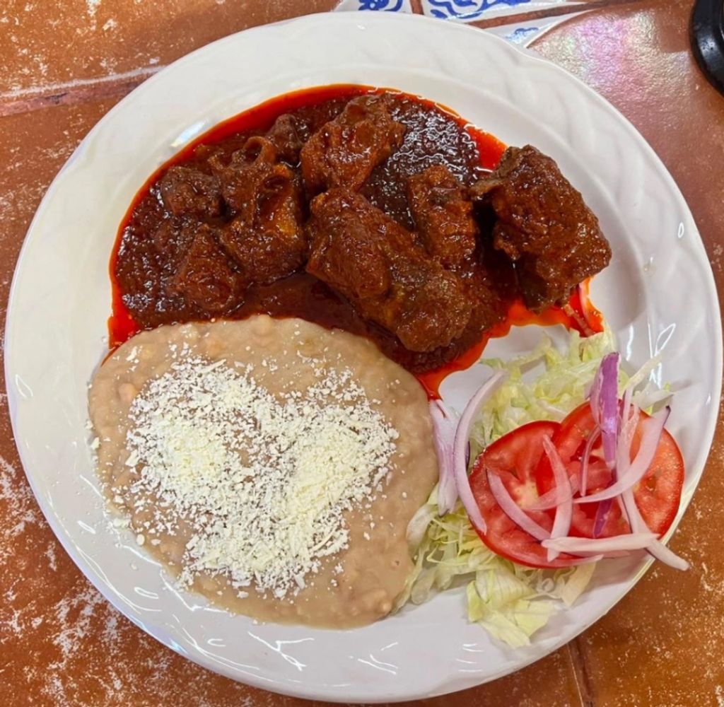 Costilla en Salsa Tatemada