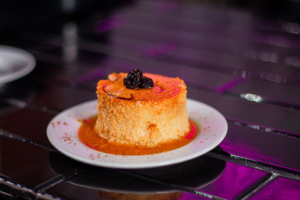 Flan Napolitano