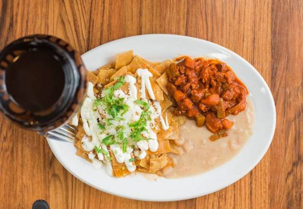 Plato de guiso en Santiago de Querétaro