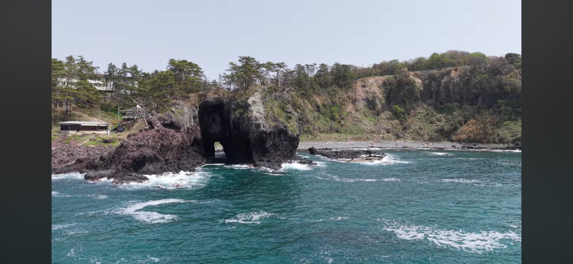 巌門