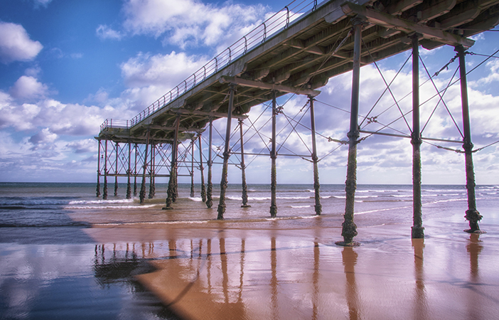 Saltburn Pier North Yorkshire Surfing UK