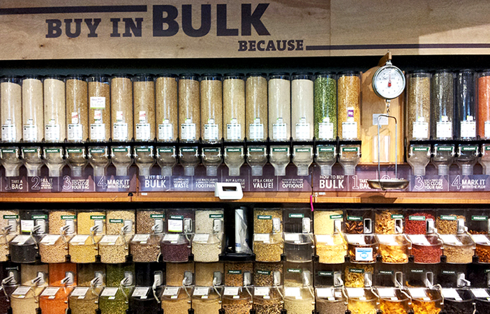 whole-foods-shopping-bulk