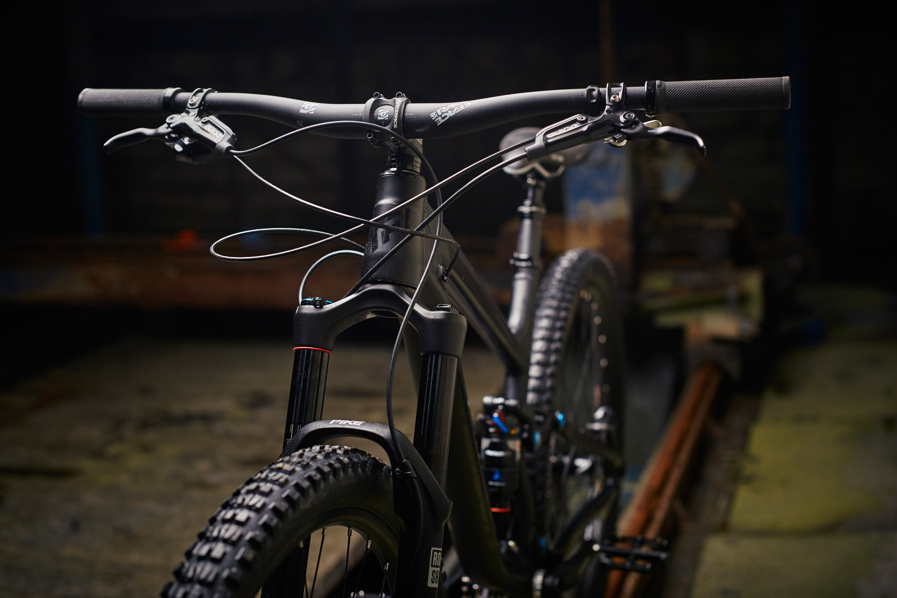 Review | Transition Smuggler | Dirt Mountain Bike Review | Transition Smuggler | Dirt Mountain Bike