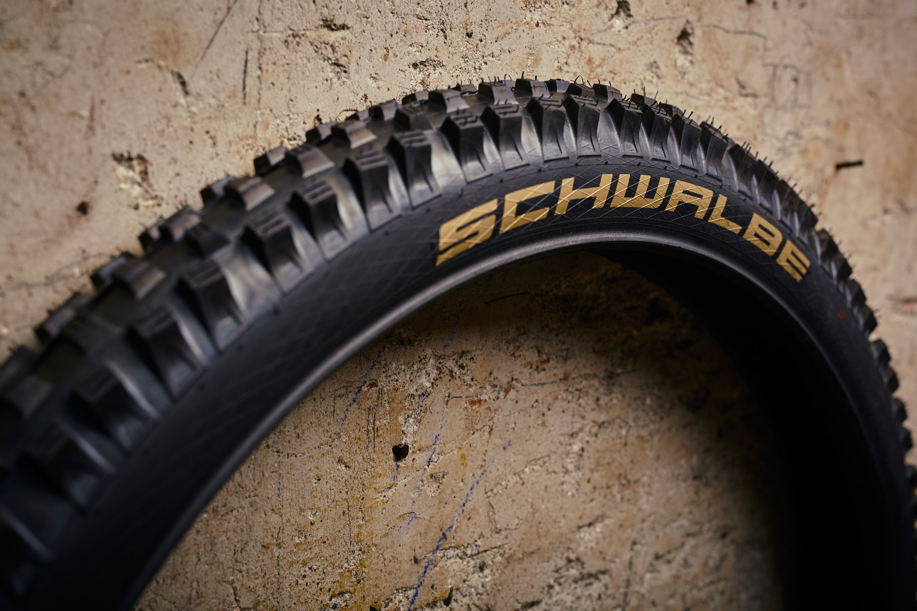 SCHWALBE MAGIC MARY - Dirt