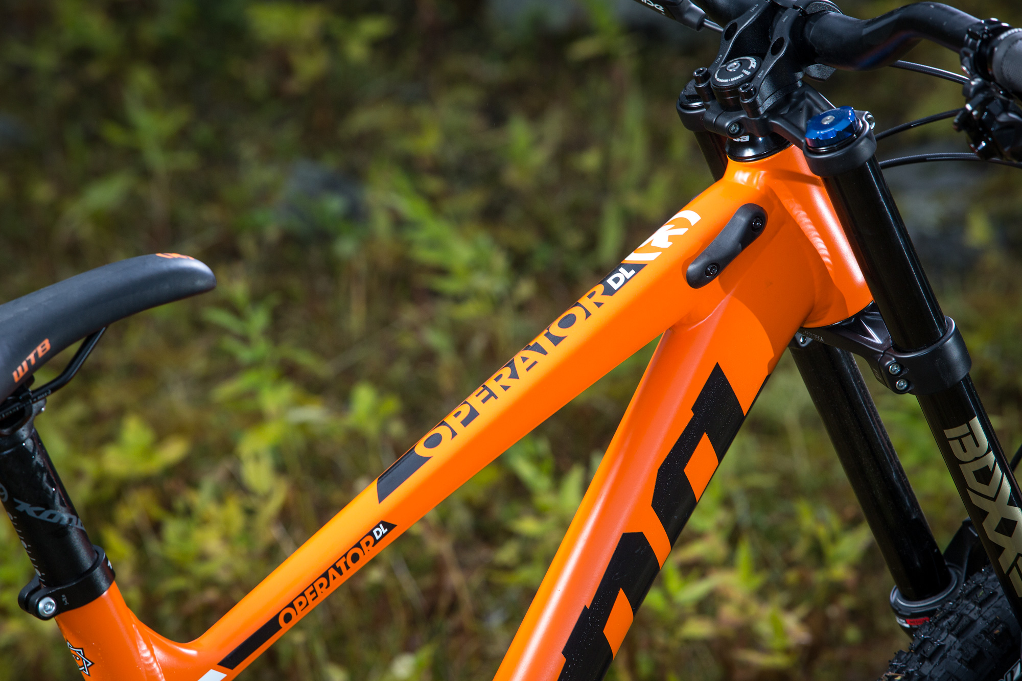 Kona Operator - Dirt Kona Operator - Dirt