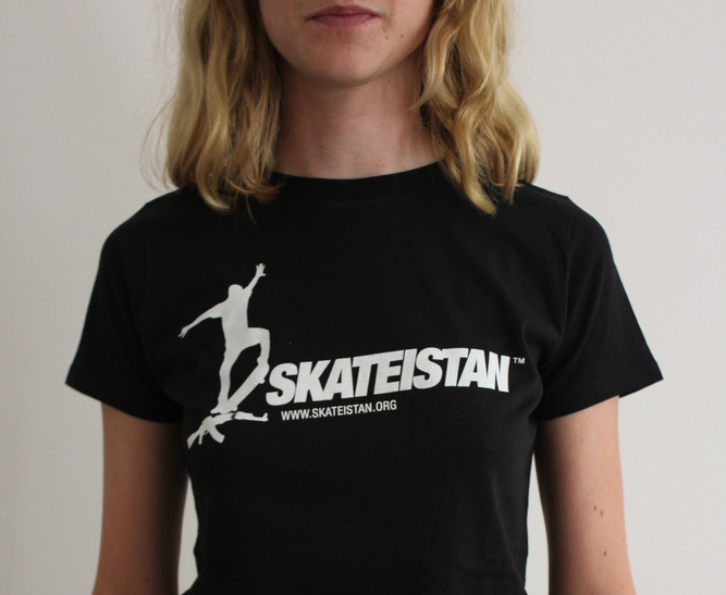 Skateistan-tee-shirt cropped