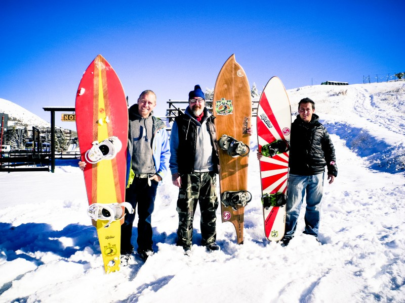 Peace, Love & Powder crew! Gionata and Stefano with Ettore (centre). Photo: Ettore Barabino