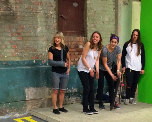 Jenny Jones pitching in with some handy beginners advice - despite not being able to skate herself! Photo: Cooler.