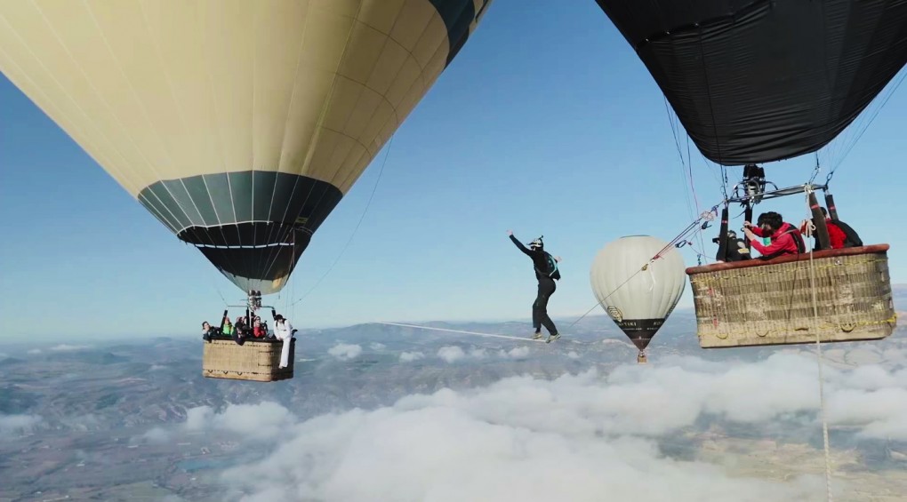 Extreme Highlining