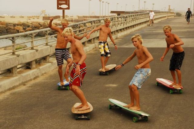 Sidewalk surfing in California. Photo: Hamboards