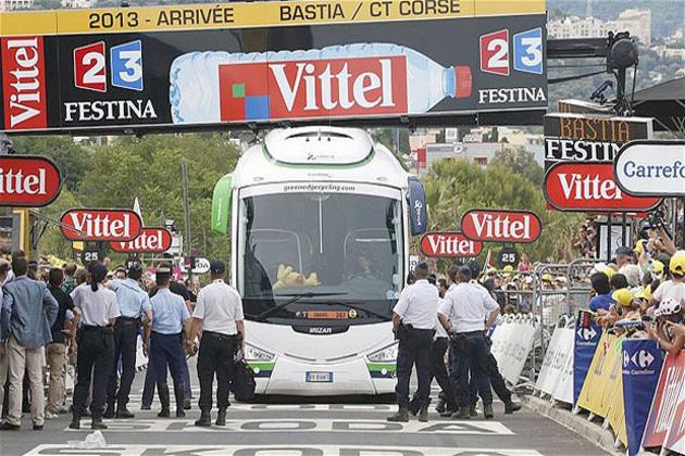 Tour de France crash brutal savage chaos photos photographs road cycling 1