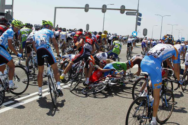 Tour de France crash brutal savage chaos photos photographs 4