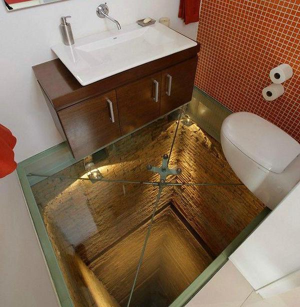 Crazy-Toilet-No-Floor