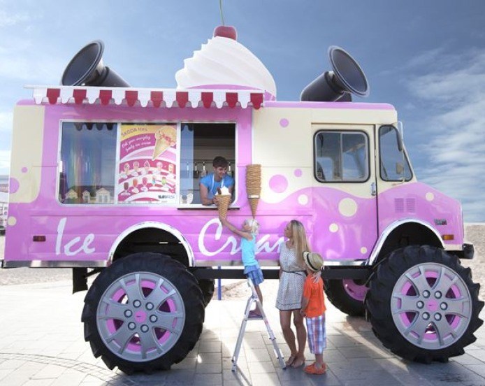 Food-Truck-Customised-Ice-Cream-Monster