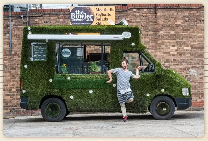 Food-Truck-Grass-Green