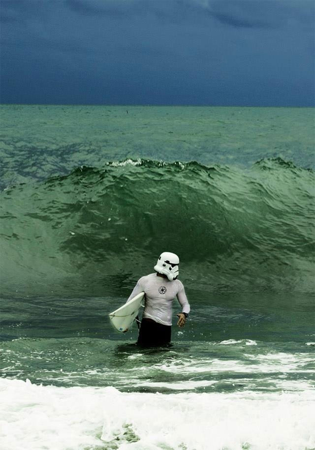 You're a little short to be a Storm trooper, aren't you? - Photo: surfingtrooper.com