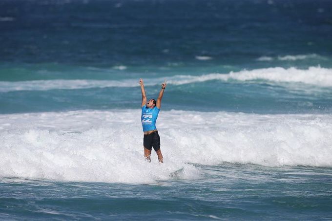 Adriano De Souza WSL World Champion Surfing 2015 Pipemasters Laurent Masurel