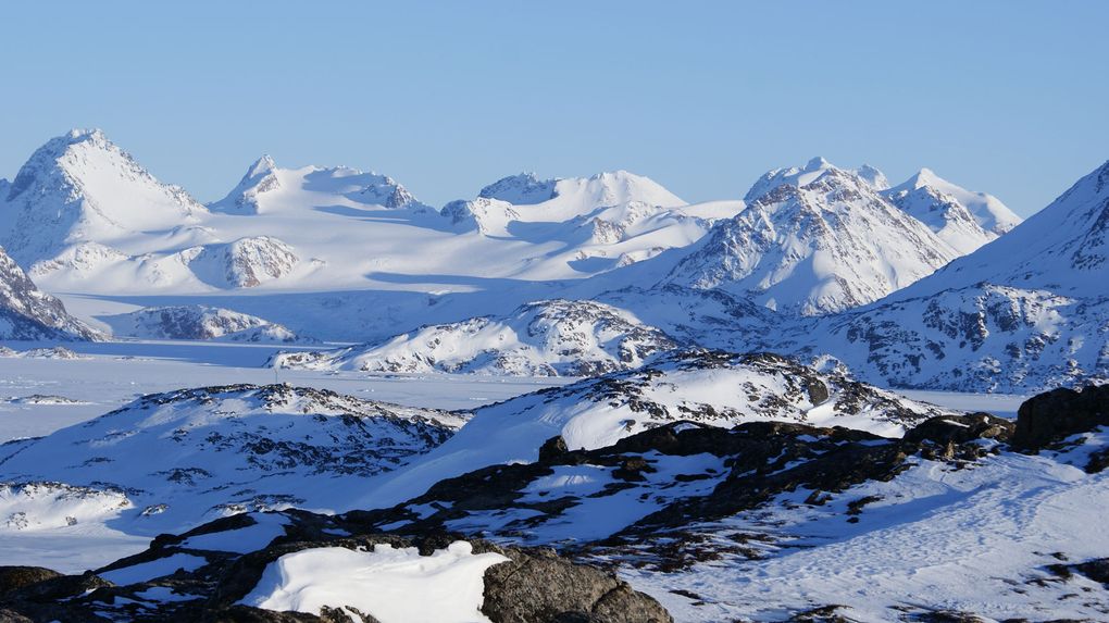 Apusiaajik-glacier-Aklav