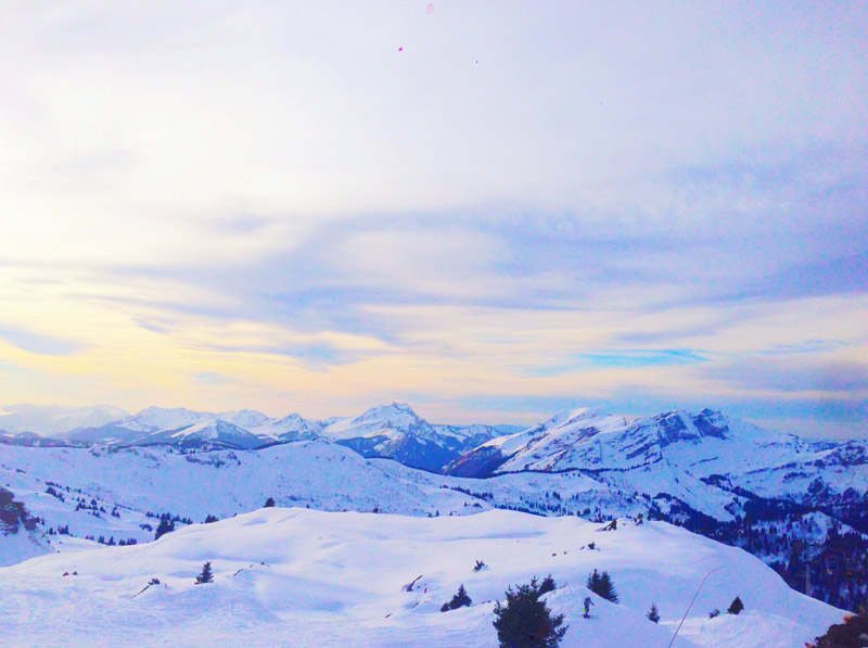 Snowboarding Off Piste Mint Snowboarding Backcountry France Chatel View