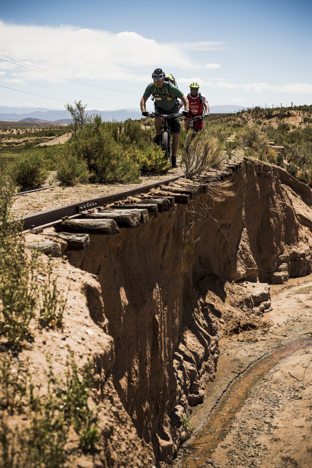 Mountain Biking in Argentina by Dan MilnerMilner_ARG0140088
