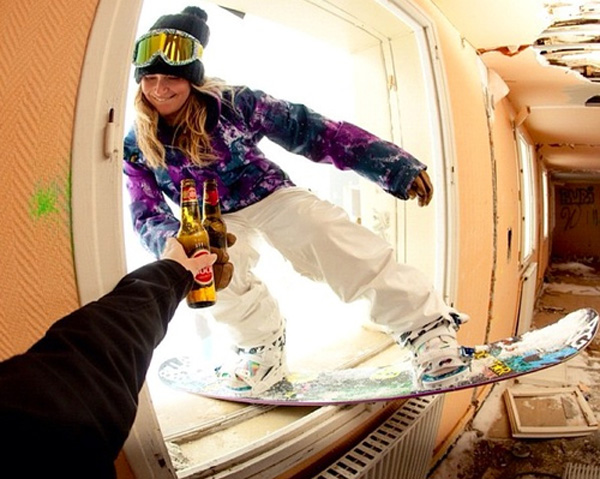 Snowboarding Girl Beanie Beer WomanSnowboarding Girl Beanie Beer Woman