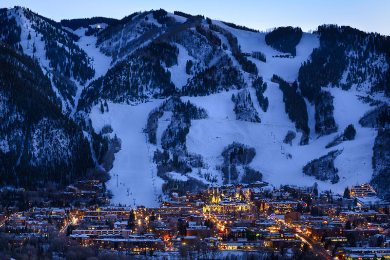 Best-Snowboarding-Resorts-Skiing-Beginners-Europe-Aspen-Colorado-USA.jpg