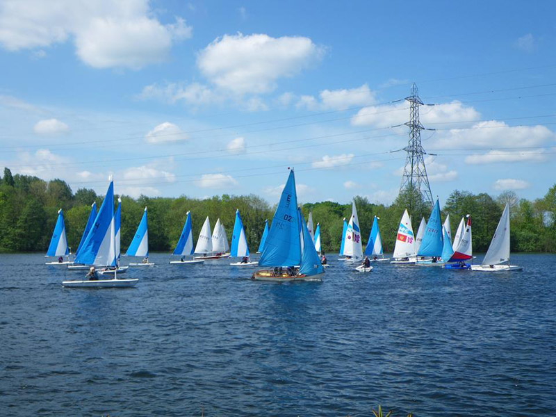 Sailing Dinghy UK Beginner Course London Hillingdon Outdoor Activity Centre