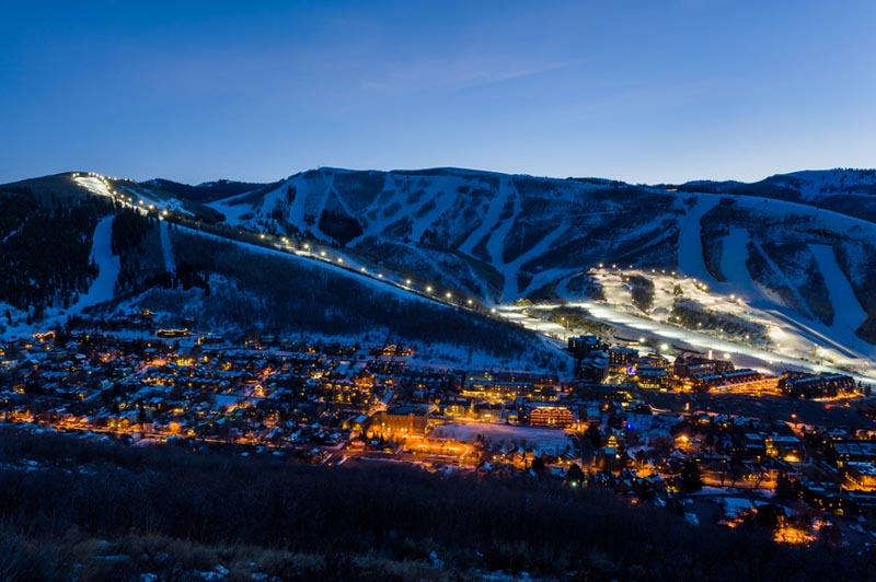 Best-Snowboarding-Resorts-World-Holiday-Park-City-Utah-USA.jpg