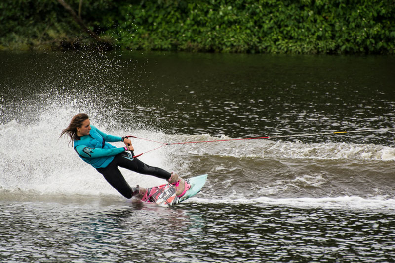 Beginners-Wakeboarding-Tricks-Tips-Videos-UK-2.jpg