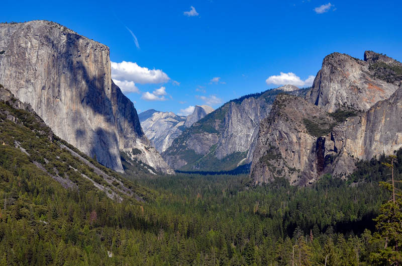 Base-Jumping-Fatalities-Deaths-Record-Yosemite-USA.jpg