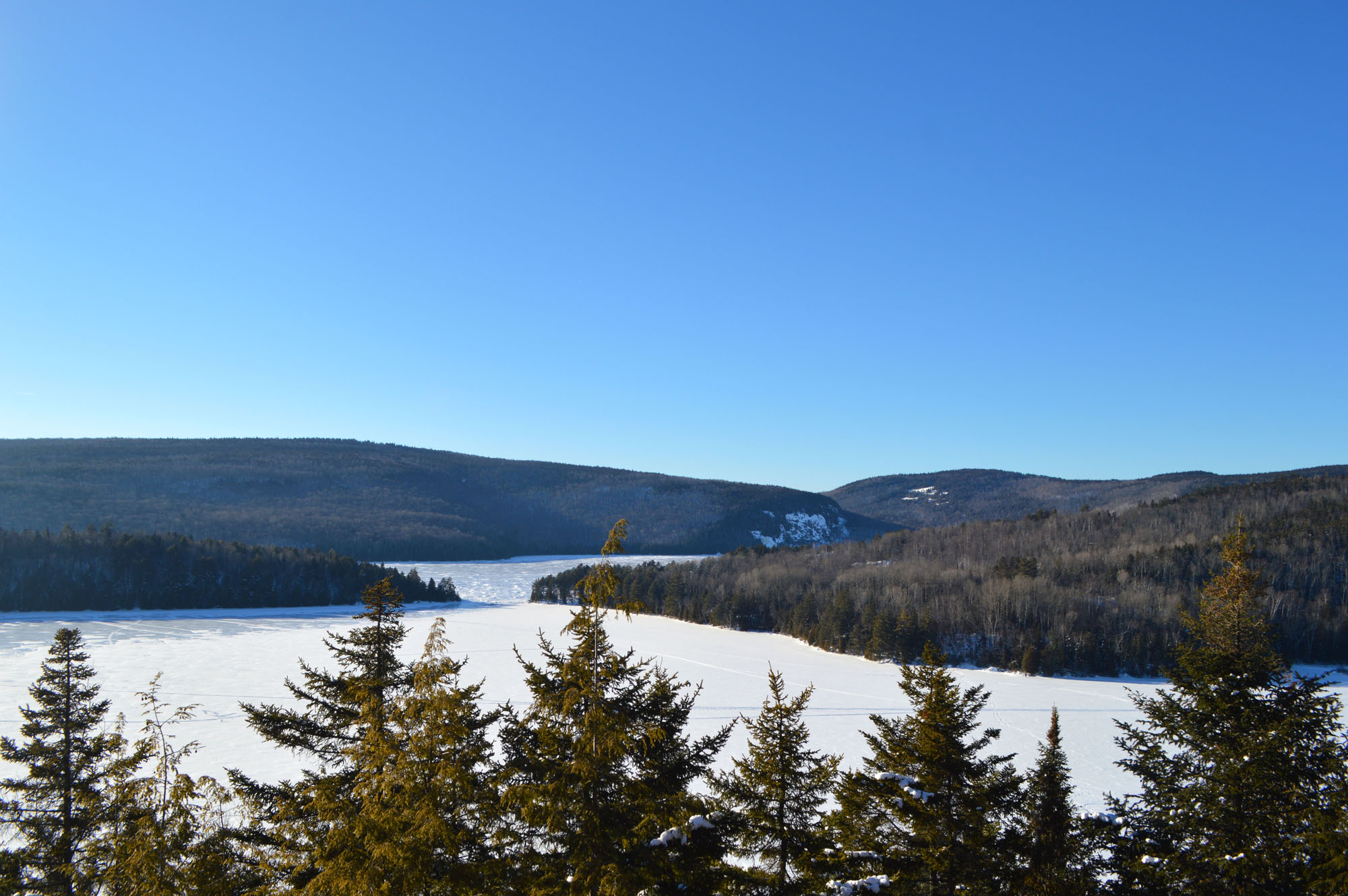 Hotel Sacacomie Lake Mauricie Quebec Canada Willderness