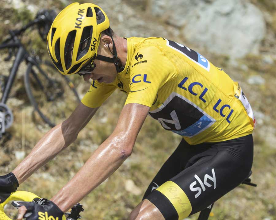 Chris Froome on the bike in yellow. Photo montage: iStock