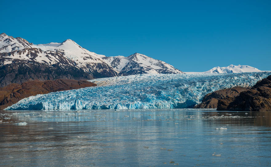 Kayaking-For-Beginners-Best-Places-World-Torres-Del-Paine-National-Park-Chile.jpg